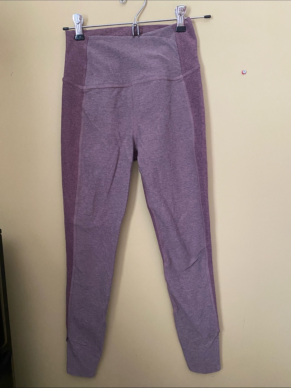 Beyond Yoga High-Waist Two-Tone Purple/Mauve Leggings, XS